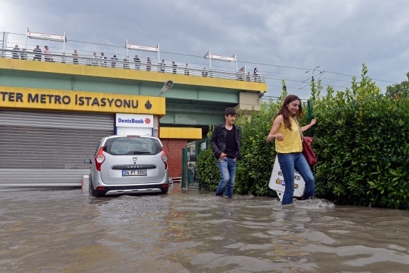 İstanbul'dan sel manzaraları 1