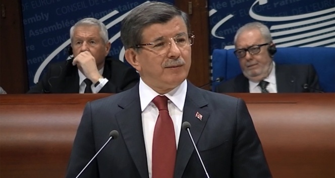 Davutoğlu: 'PKK ve PYD de DAEŞ gibidir'