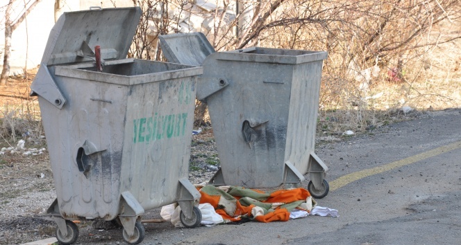 Kahramanmaraş'ta 2 günlük bebeği çöp konteynerine attılar