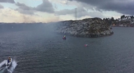 Norveç’te 14 kişiyi taşıyan helikopter düştü