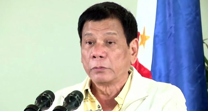 Duterte’den hasta olduğu iddialarına yanıt