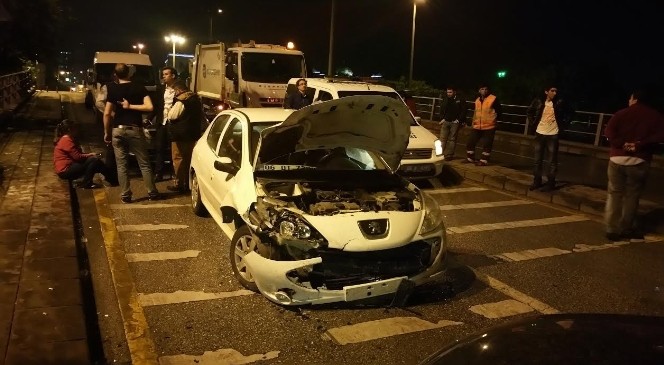 8 Aracın Karıştığı Trafik Kazasında Yaralanan Olmadı