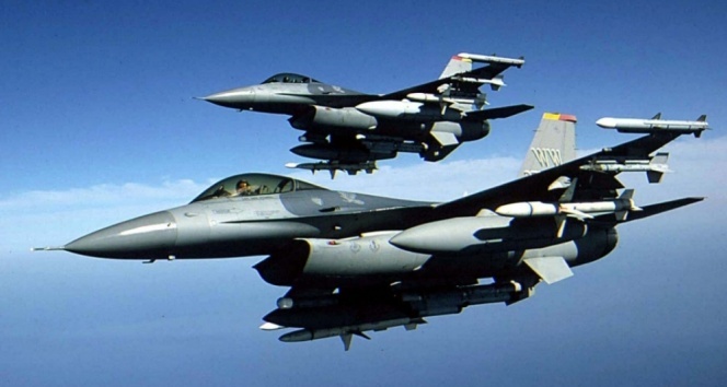 TSK: 'Kuzey Irak'ın Zap ve Avaşin-Bsayan bölgelerine hava harekatı düzenlendi'