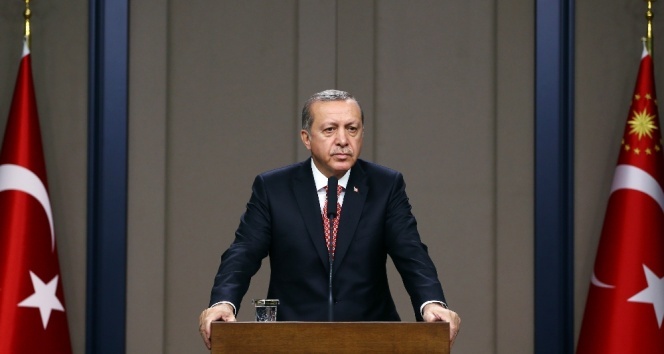 Erdoğan, şehit babası ile görüştü