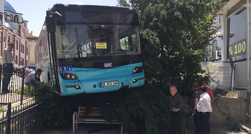 Ankara'da halk otobüsü faciası yaşandı
