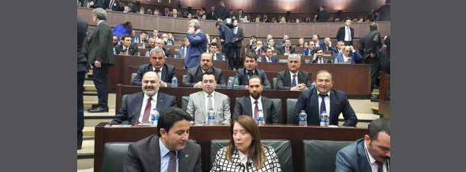 CHP'den ihraç edilen başkanlar Ak Parti'ye geçti