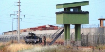 PKK'lılar Ceylanpınar'a taciz ateşi açtı