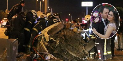 Kepez'de yeni evli çifti trafik kazası ayırdı